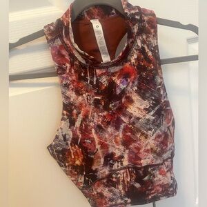 Brand New Lululemon Cropped Tank size 8